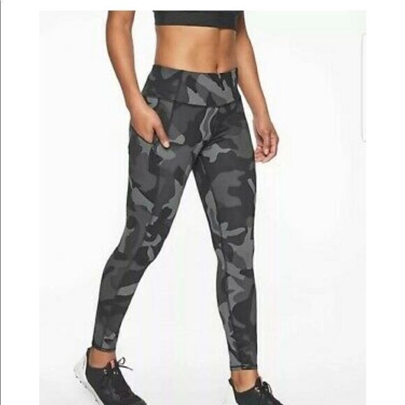 NWOT Athleta Camo Contender 7/8 Legging Sz Xs - Picture 5 of 13